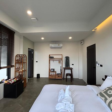 The Episode Boutique Hotel Surat Thani Zewnętrze zdjęcie